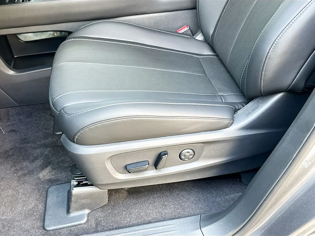 Used 2027 Gray INFINITI PURE image 20