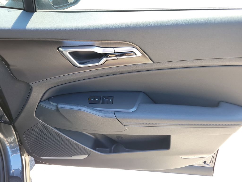 New 2026 Gray Kia EX image 10