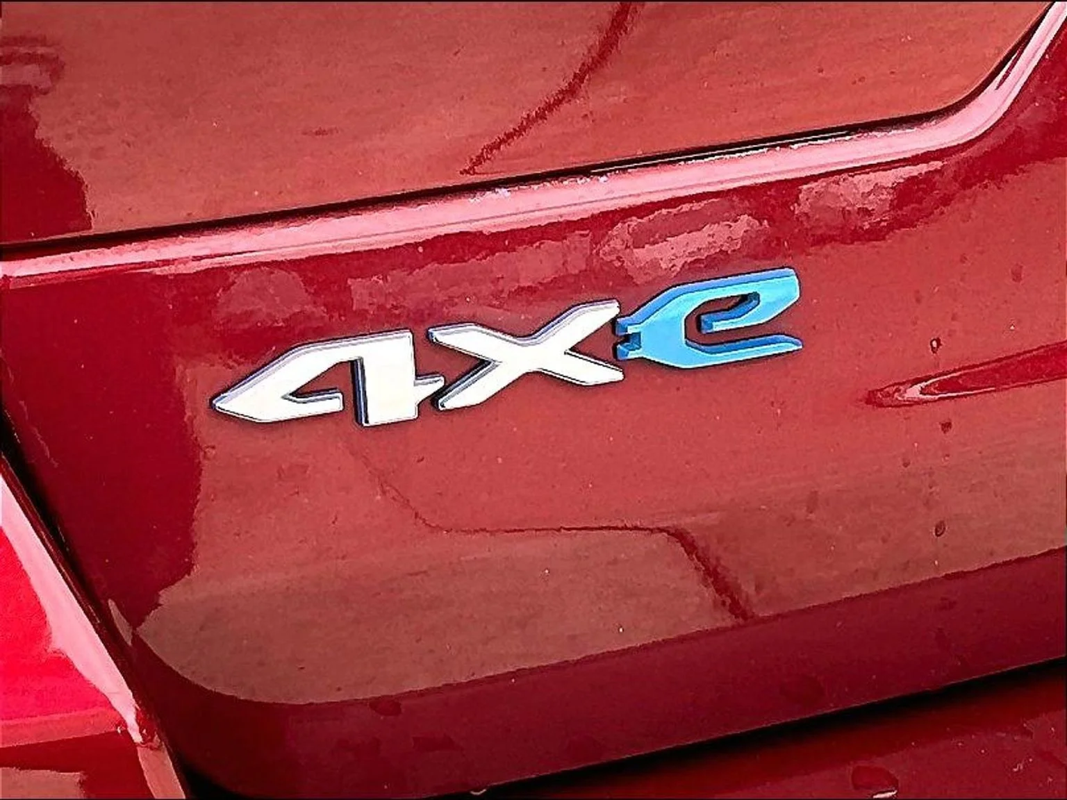 Used 2024 Red Jeep 4xe image 9