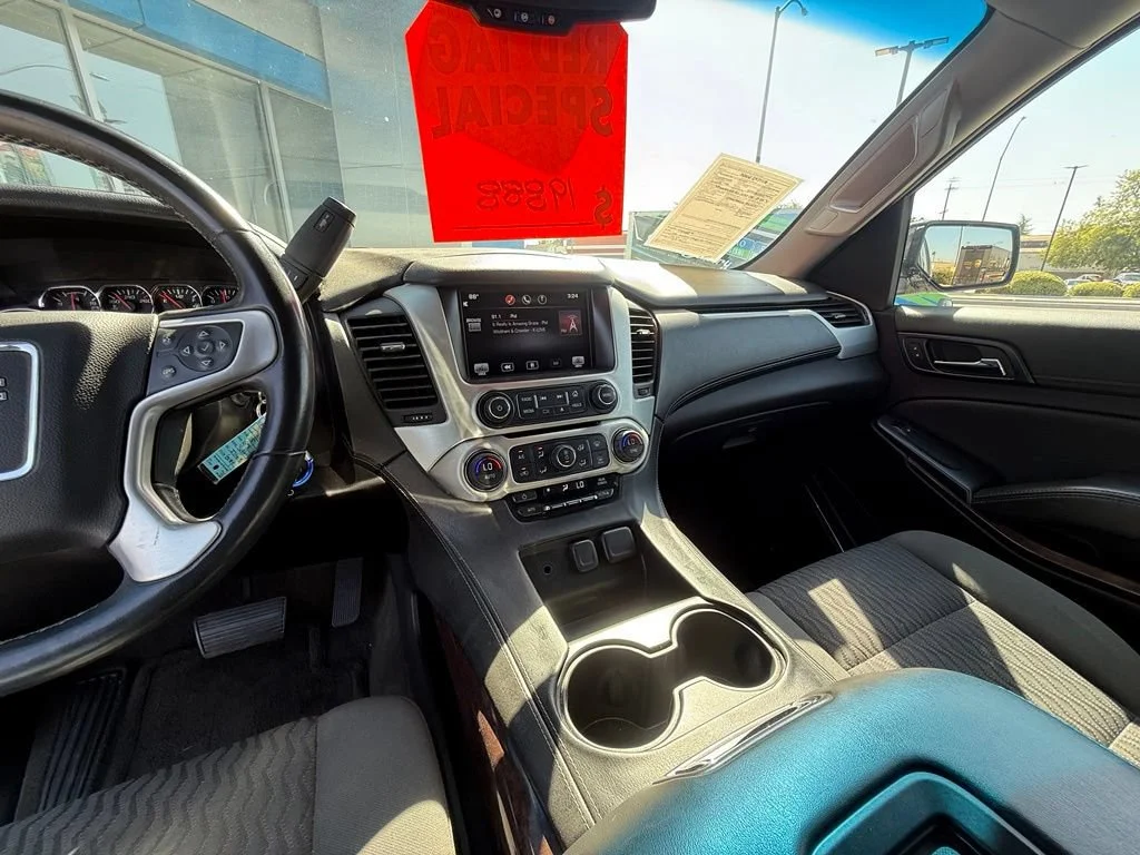 Used 2015 IRIDIUM METALLIC GMC SLE image 24