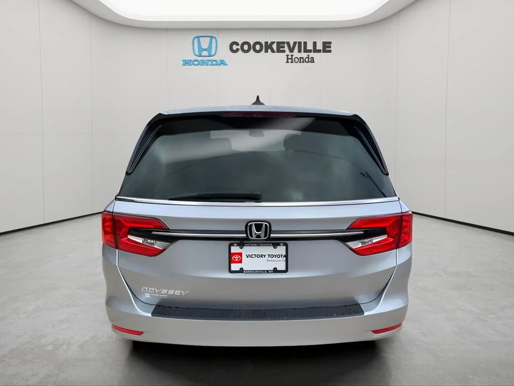 Used 2022 Silver Honda EX-L image 4