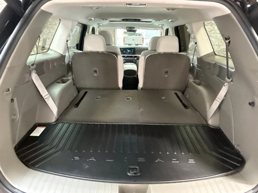 New 2027 Abyss Black Pearl Hyundai SEL image 9