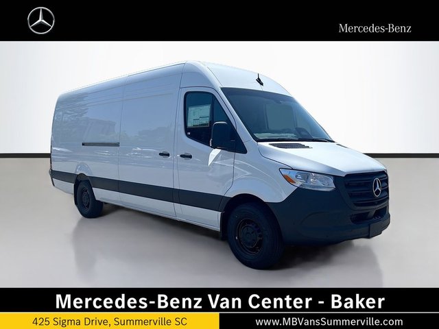 2026 Mercedes-Benz Sprinter 2500 Cargo 170 WB