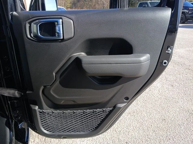 New 2026 Black Clear-Coat Exterior Paint Jeep Sport S image 30
