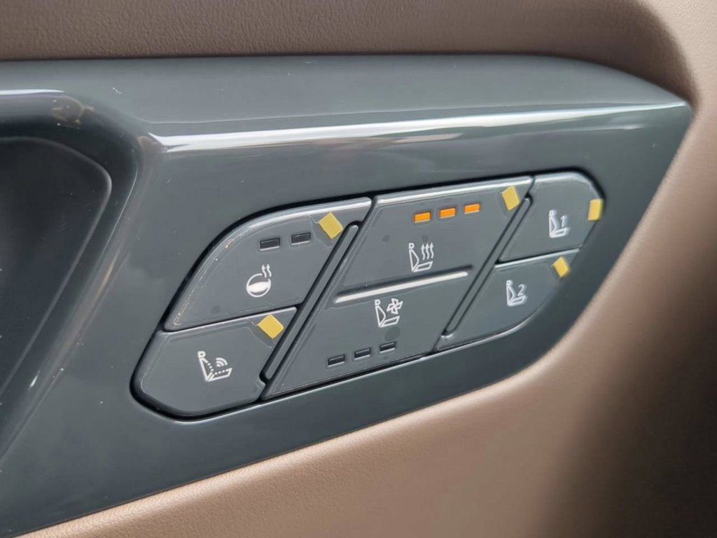 New 2026 Wolf Gray / Black Roof Kia GT-Line AWD image 30