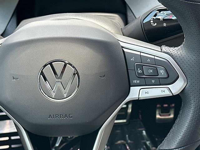 New 2026 Gray Volkswagen 2.0T SE R-Line Black image 27