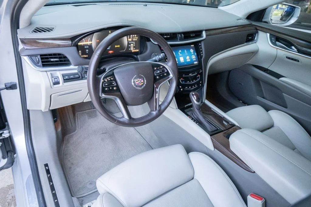 Used 2014 Silver Cadillac Platinum image 9