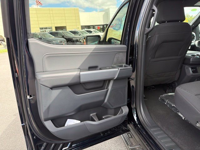 New 2026 Blue Ford XLT image 10