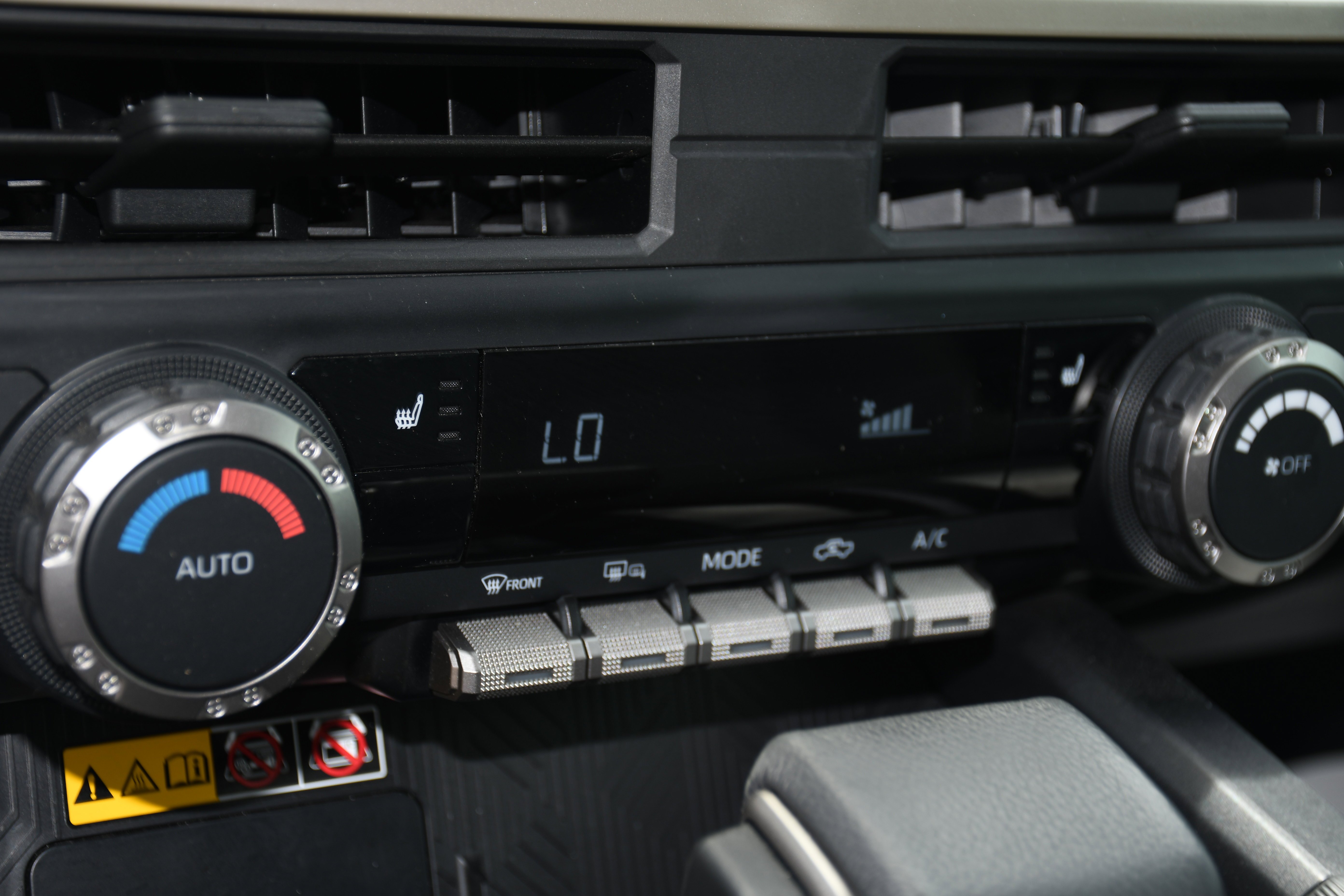 Used 2024 Silver Toyota SR5 image 14