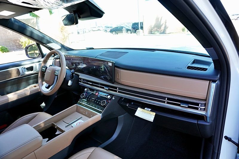New 2025 White Hyundai Limited image 10