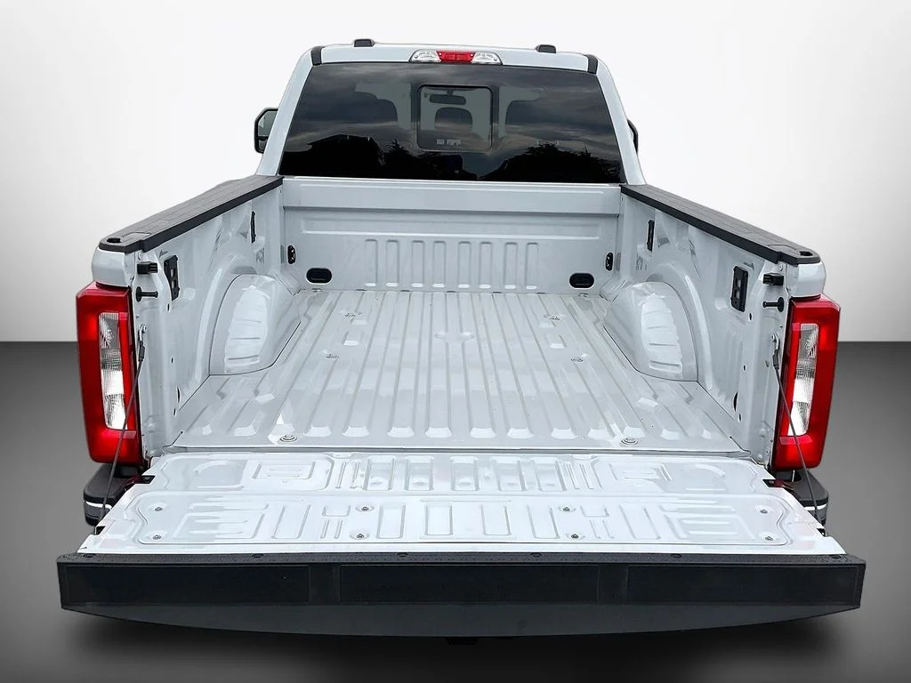 New 2026 Avalanche Ford F-350® XL image 16