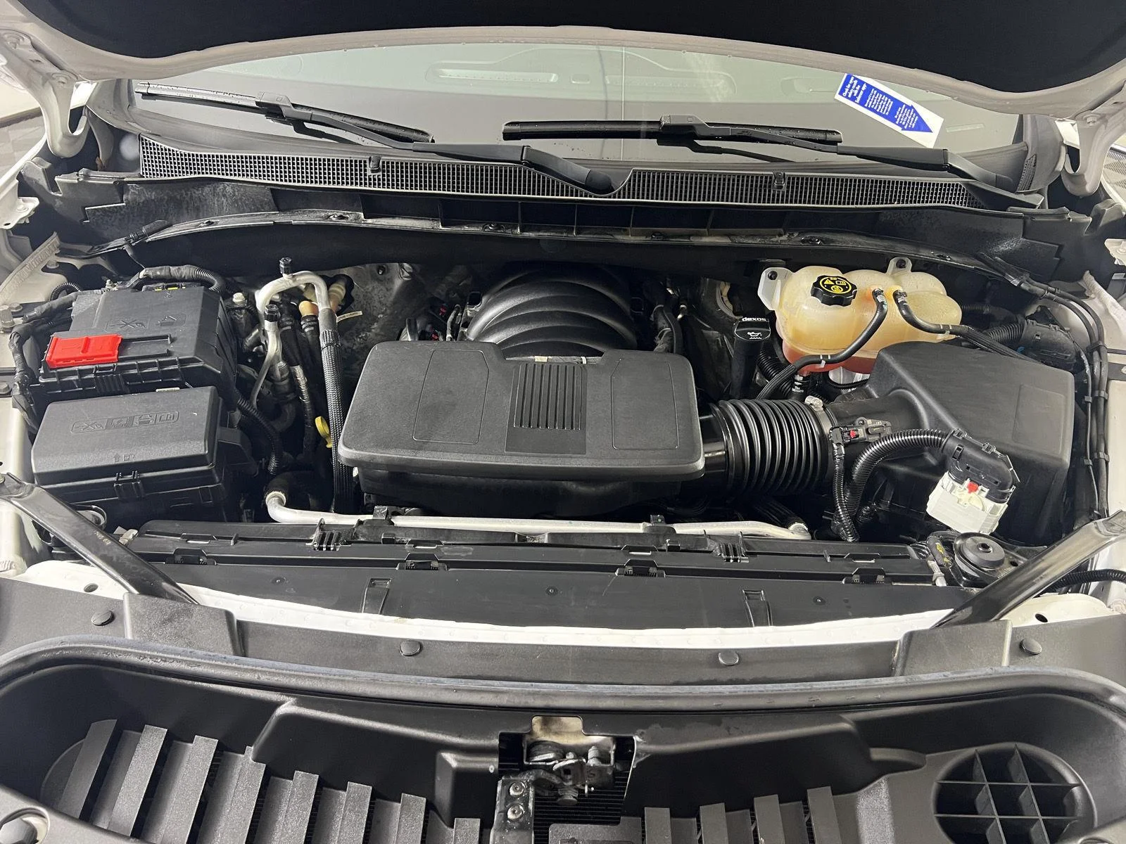 Used 2022 SUMMIT WHITE Chevrolet Z71 image 35