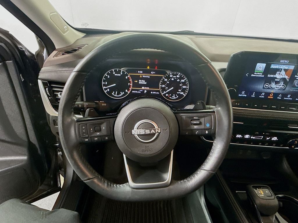 Used 2023 Gun Metallic Nissan SL image 13