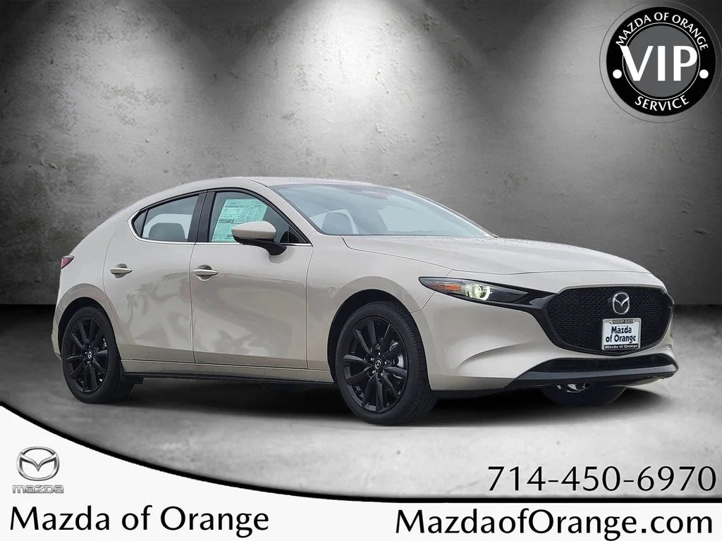 2026 Mazda CX-3 Premium MT 5-Door SKYACTIV's photo