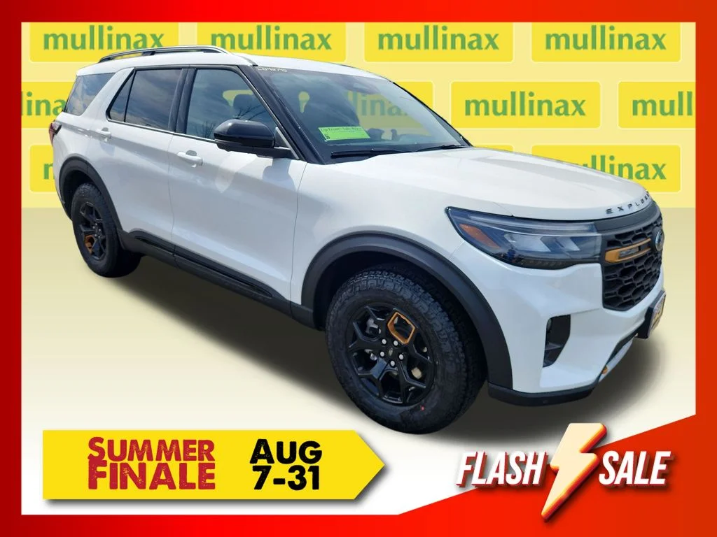 New 2026 White Ford Tremor image 1