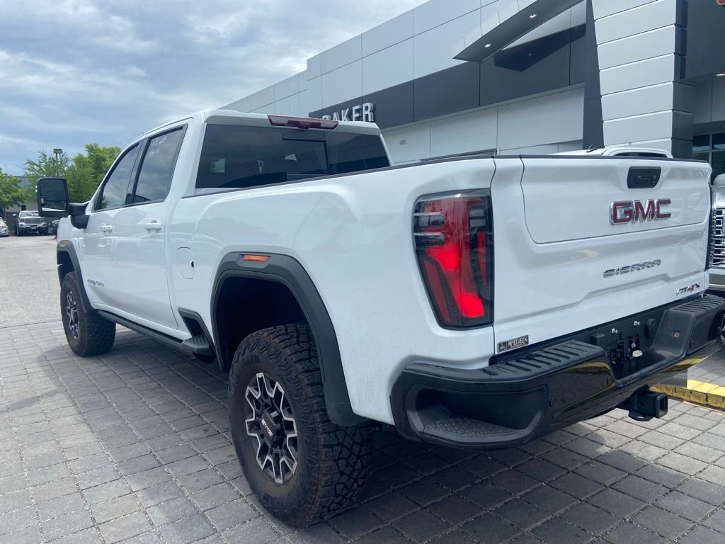 Used 2026 White GMC AT4X image 7