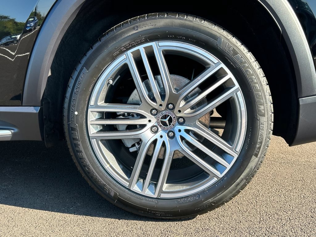 New 2026 Black Mercedes-Benz GLS 450 image 75