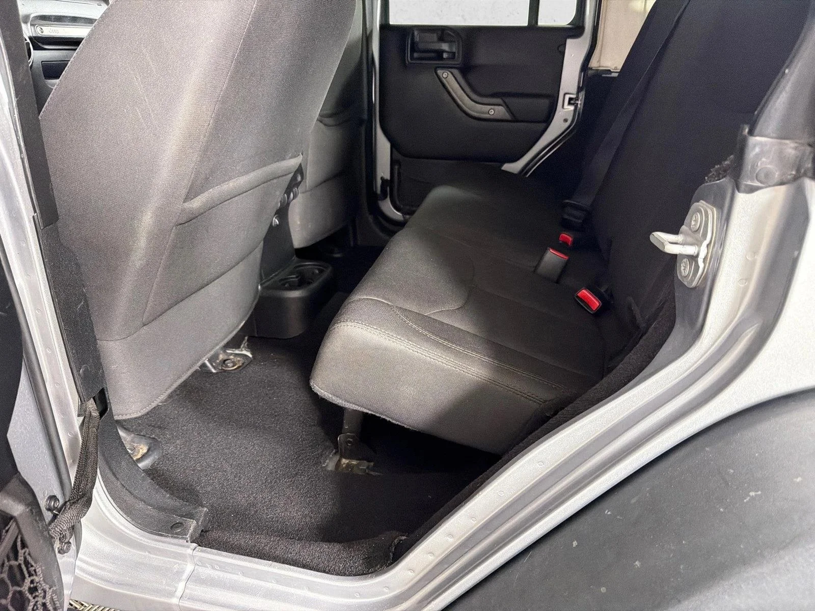 Used 2017 Red Jeep Sport image 21