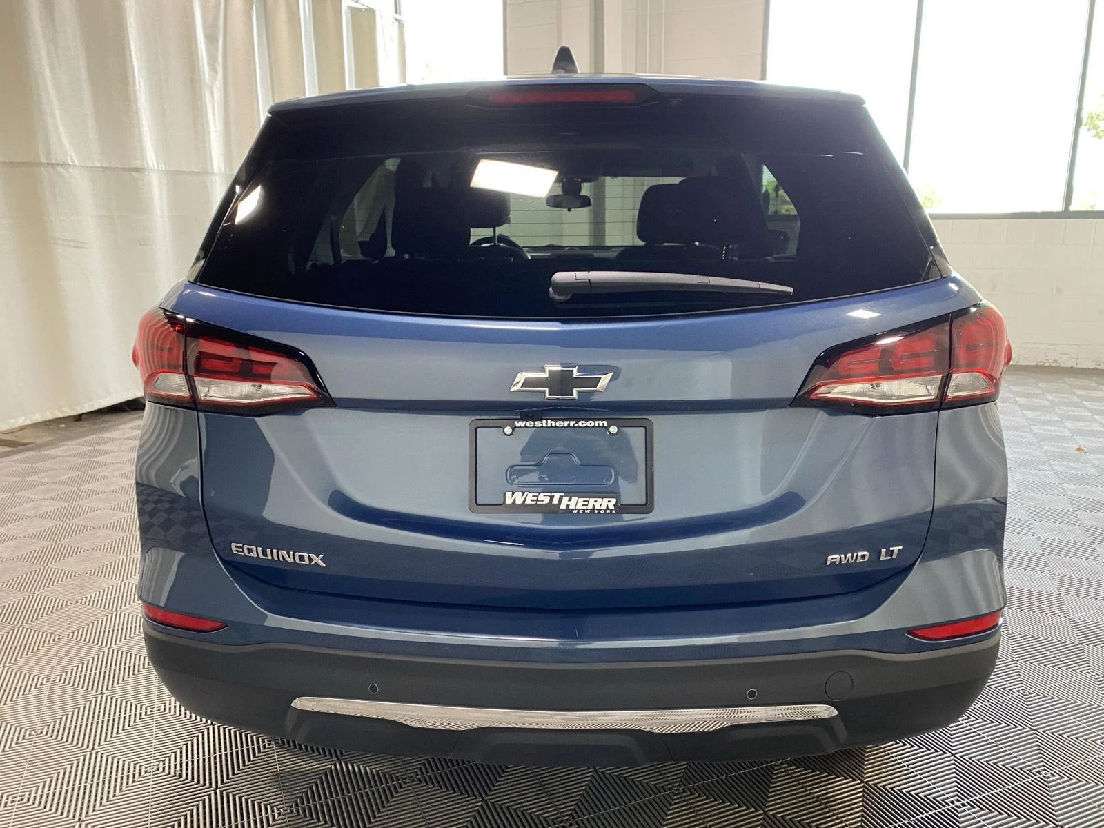 Used 2024 Lakeshore Blue Metallic Chevrolet LT image 6