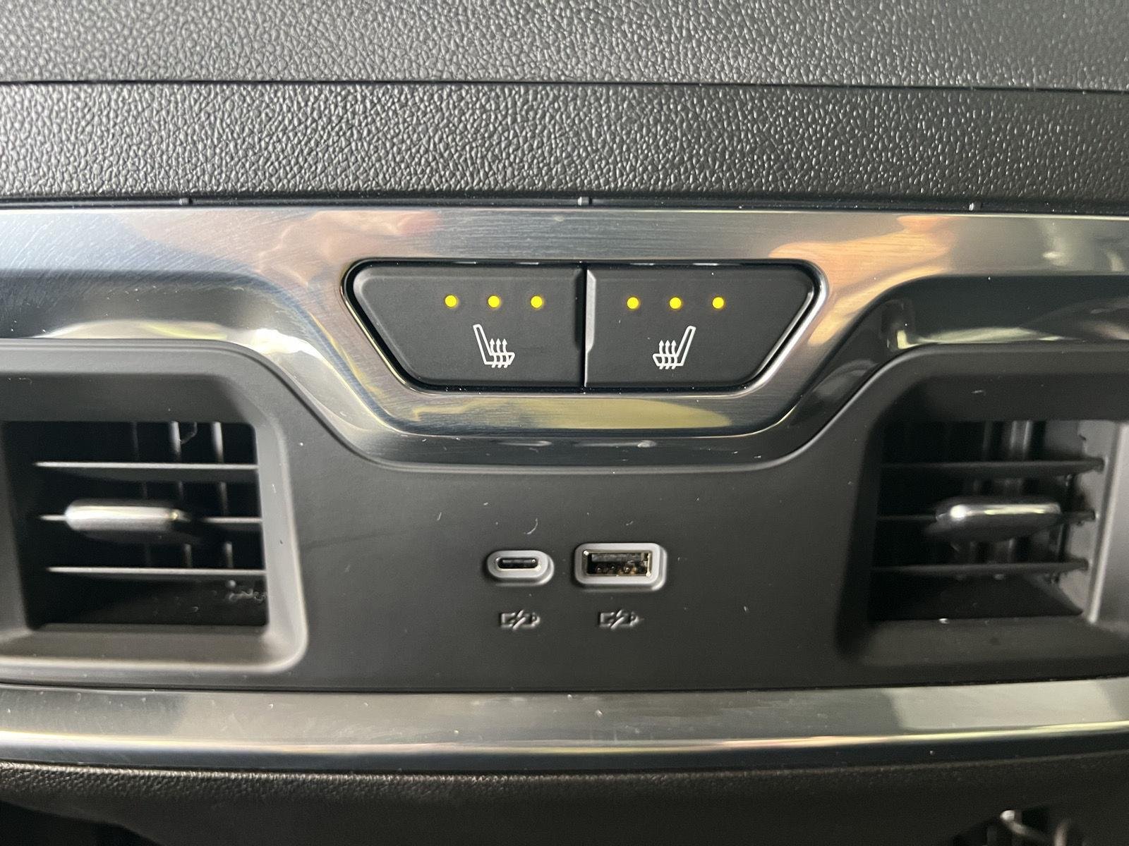 Used 2026 Black Chevrolet LTZ image 22