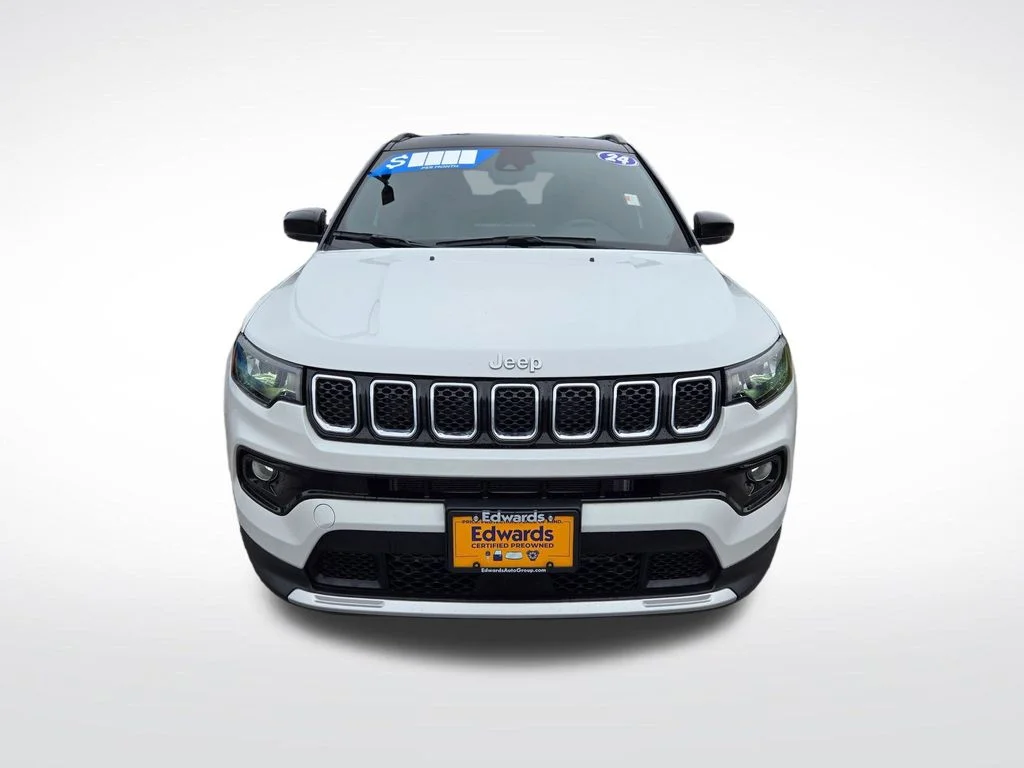 Used 2024 White Jeep Limited image 9
