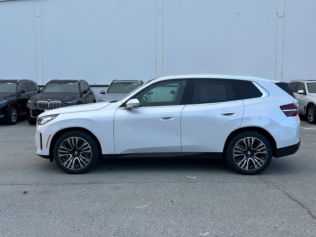 New 2026 Mineral White Metallic BMW 30 xDrive image 2