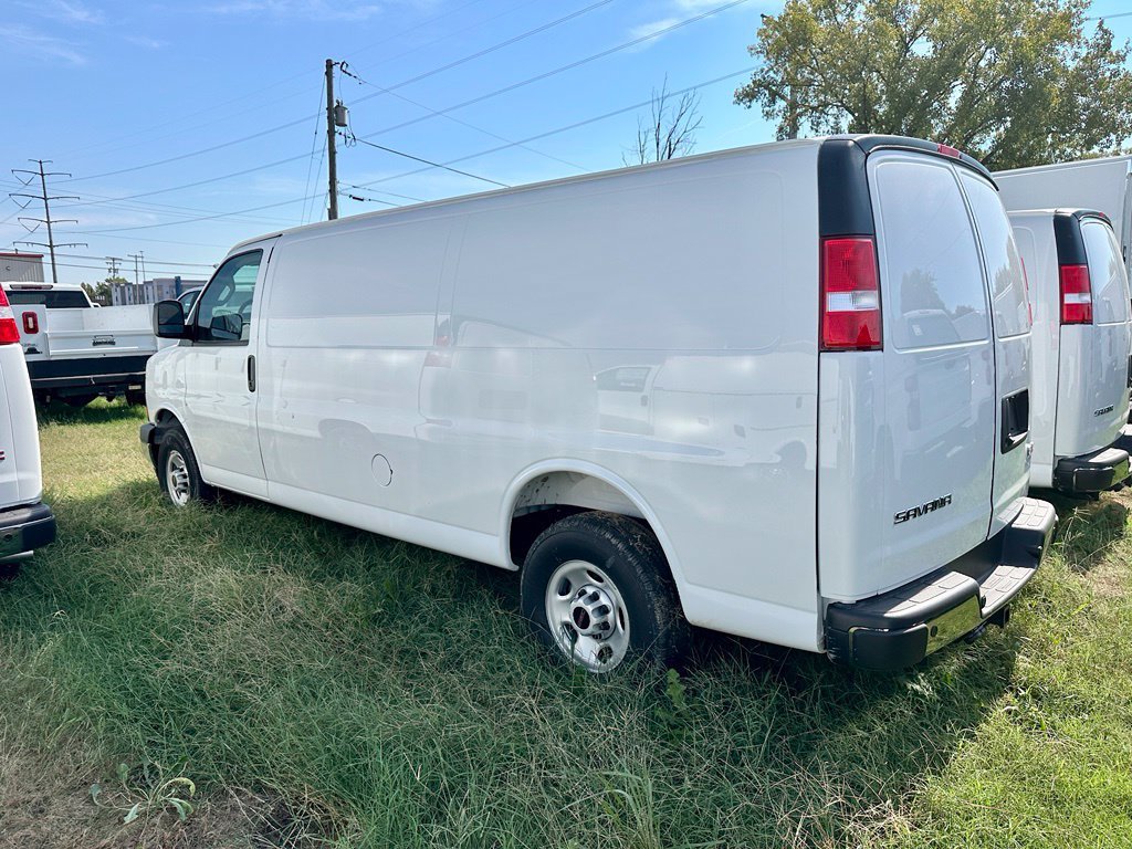 2026 GMC Savana Cargo Work Van - Photo 6