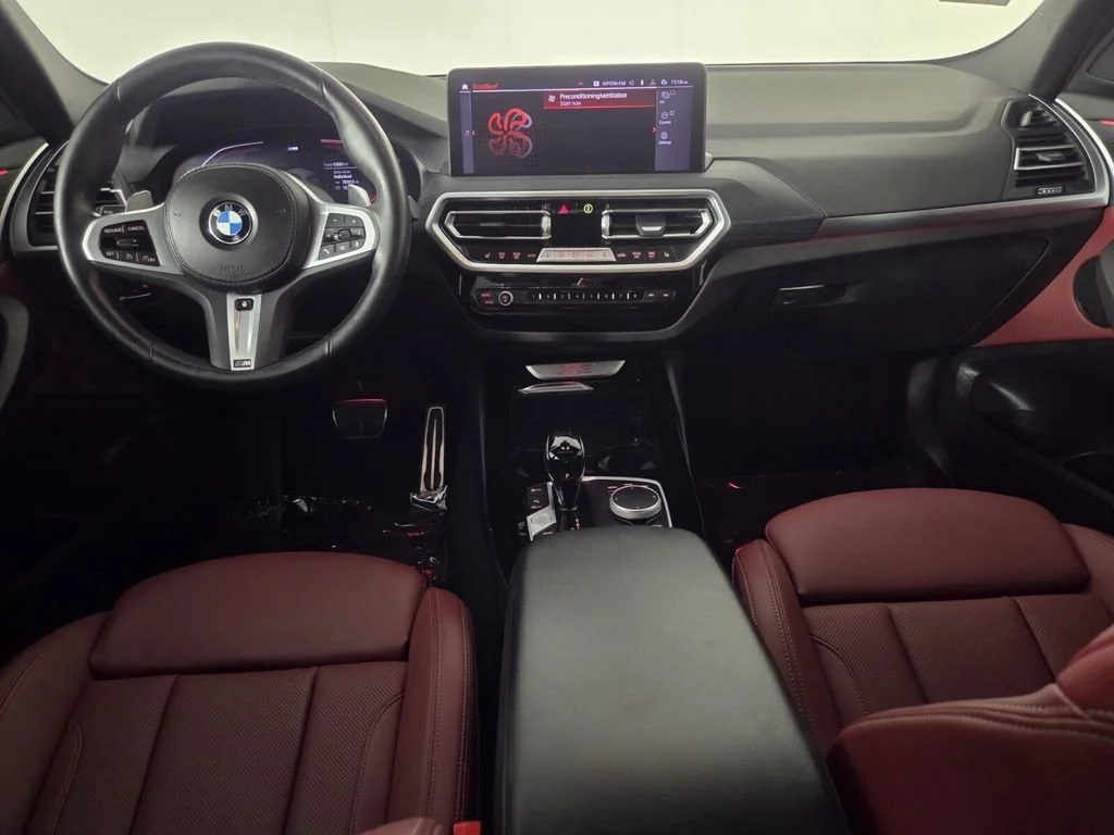 Used 2024 Alpine White BMW sDrive30i image 27