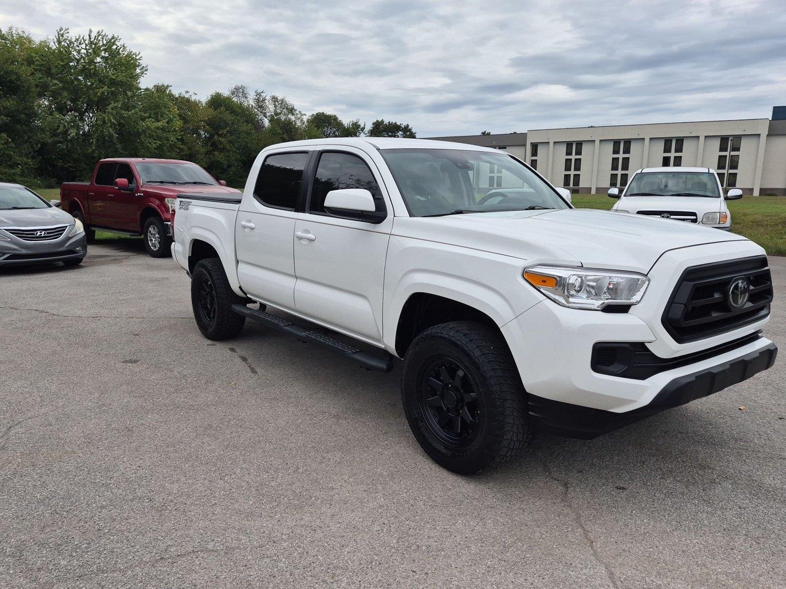 Used 2023 Ice Cap Toyota SR image 7