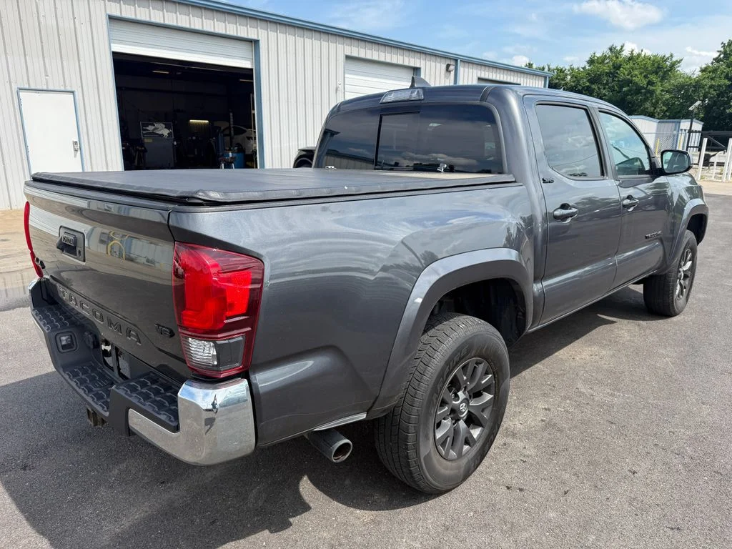 Used 2020 Gray Toyota SR5 image 18