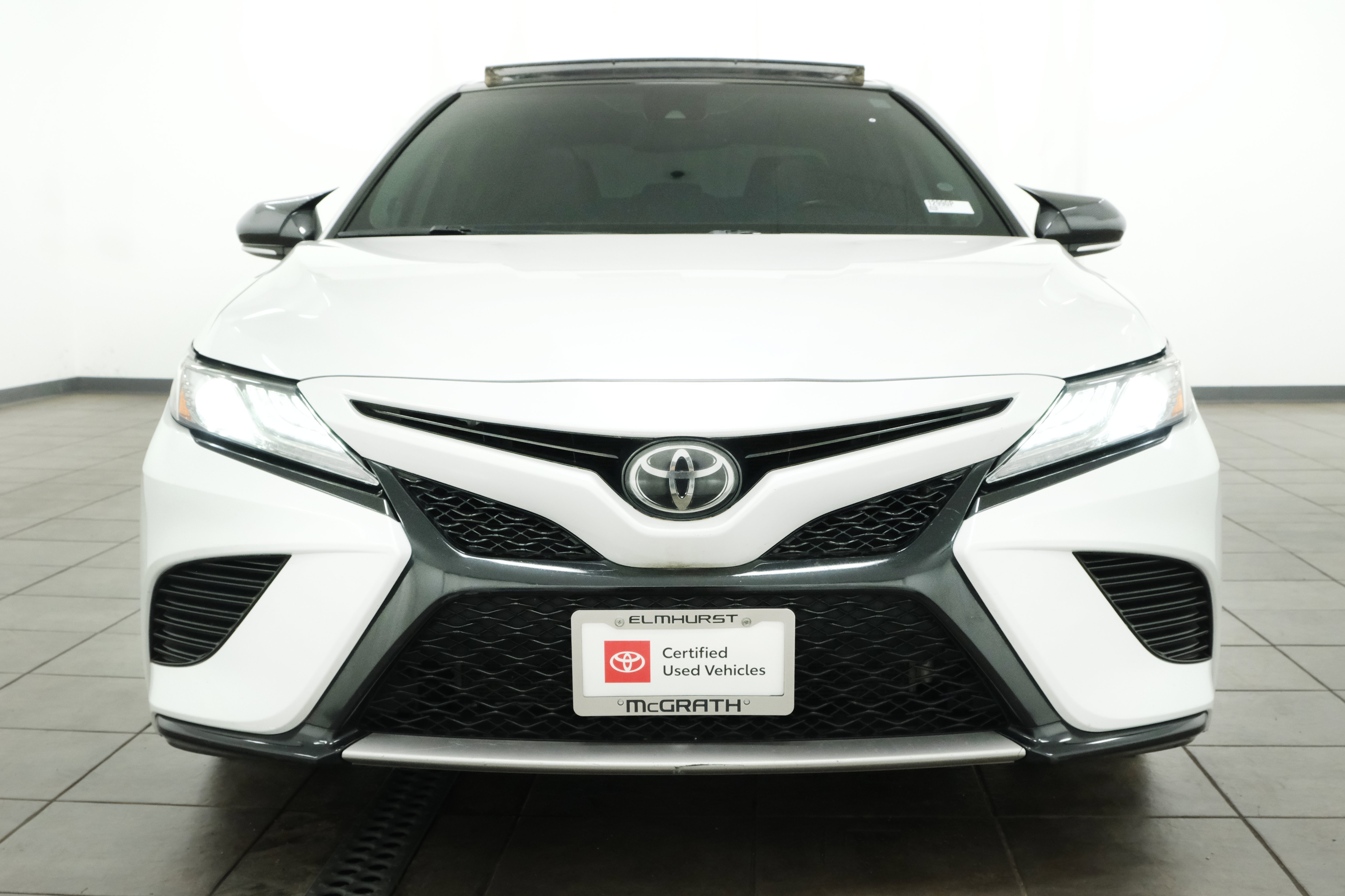 Certified Used 2019 Wind Chill Pearl Toyota XSE image 8