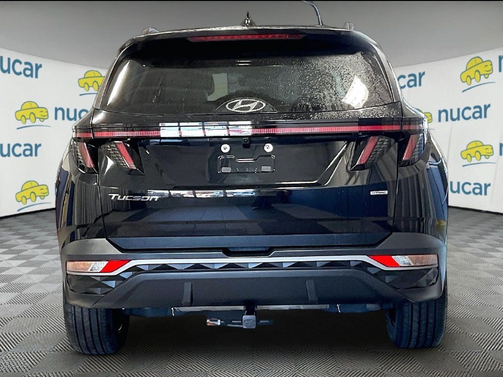 Used 2024 Black Hyundai SEL image 5