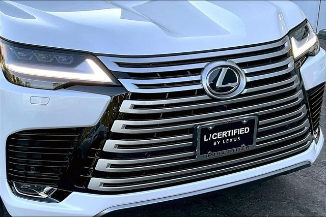 Certified Used 2025 EMINENT WHITE PEARL Lexus Luxury image 33