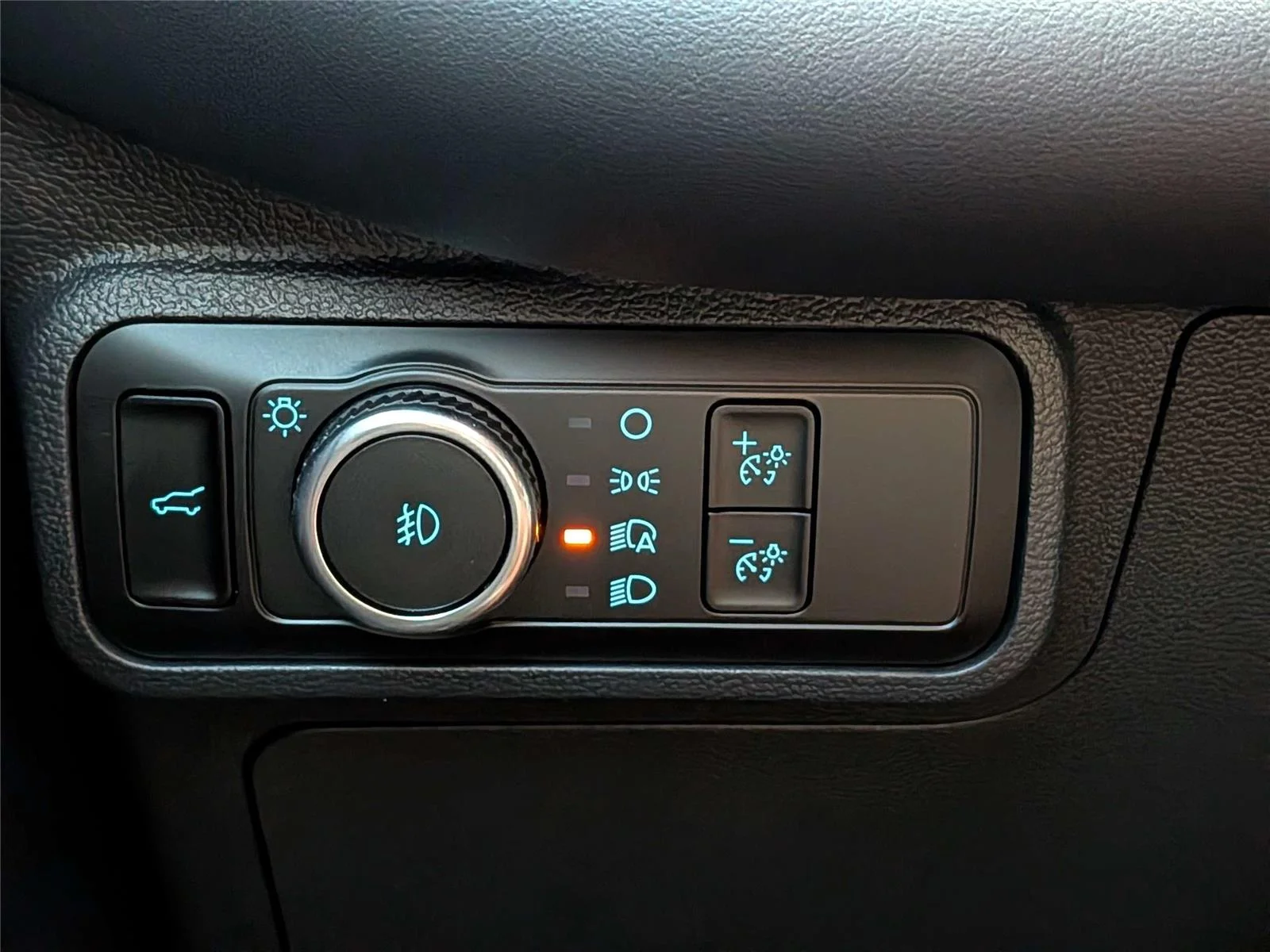 2026 Ford Explorer ST - Photo 26