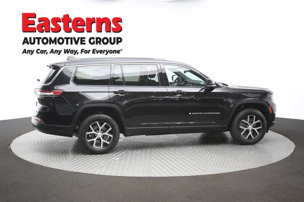 Used 2024 Black Jeep Limited image 46