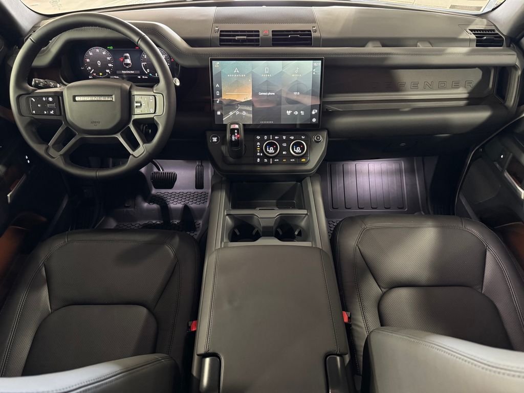 New 2026 Borasco Grey Land Rover X-Dynamic SE image 16
