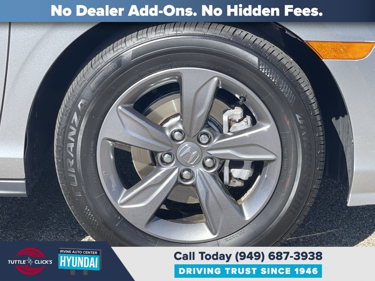 Used 2024 Modern Steel Metallic Honda EX image 10