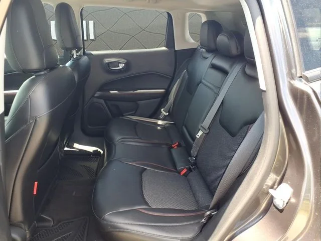 Used 2017 Gray Jeep Trailhawk image 14