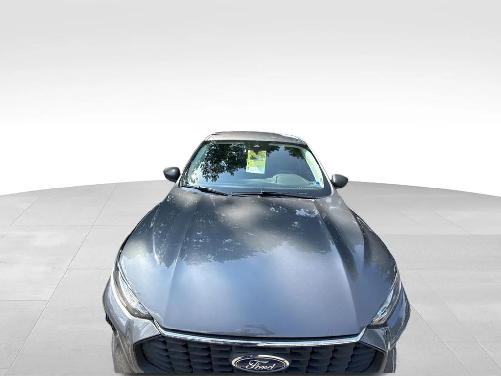 Used 2024 Gray Ford Active image 10