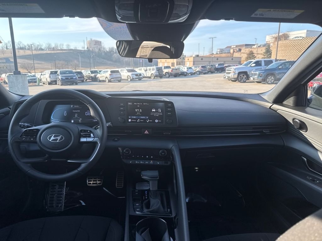 New 2026 White Hyundai SEL Sport image 12