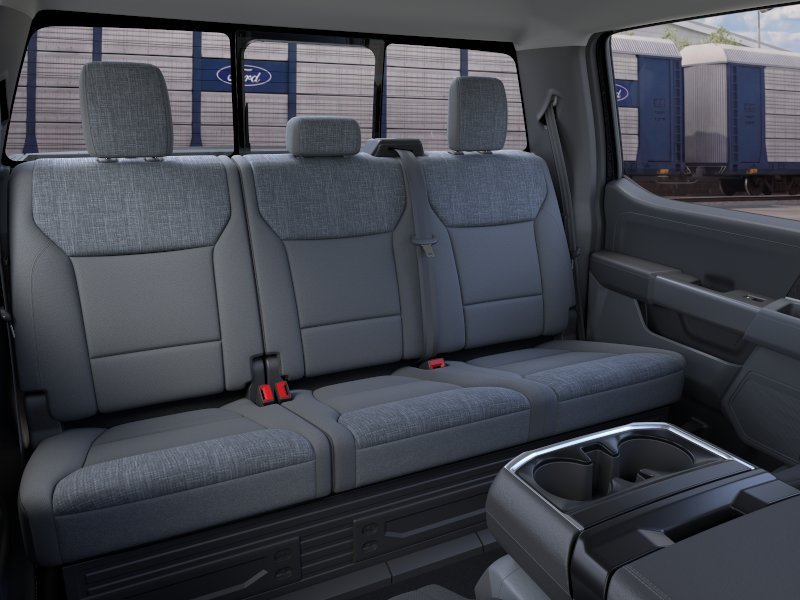 New 2026 Agate Black Metallic Ford XLT image 24