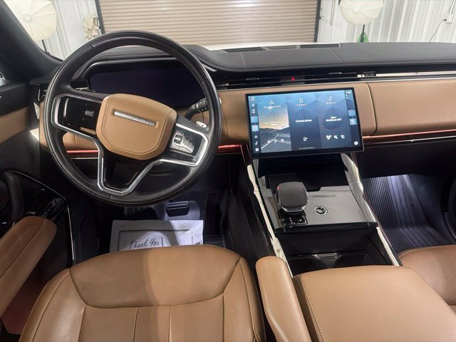 Certified Used 2024 Fuji White Land Rover SE image 15