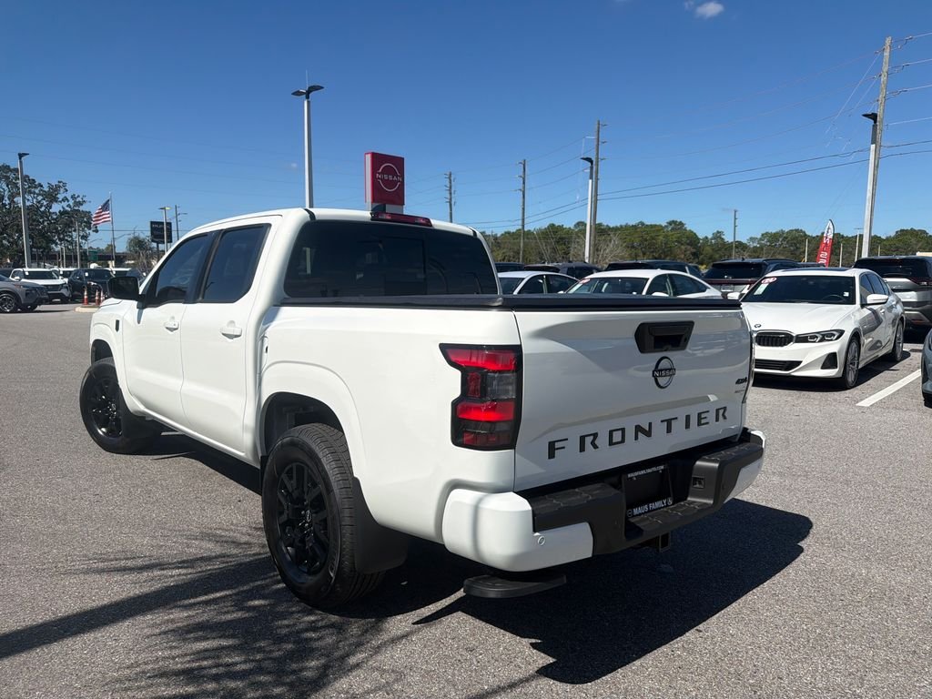 New 2026 Nissan Frontier SV 4D Crew Cab