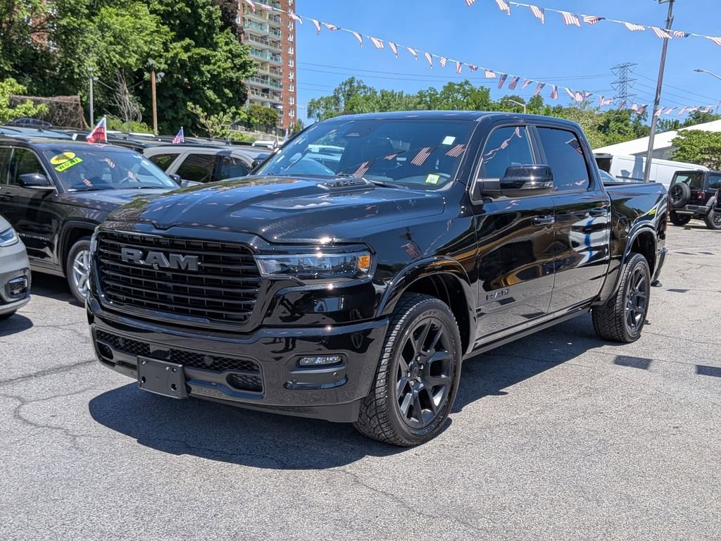 2025 RAM 1500 Laramie 4x4 Crew Cab 5'7's photo