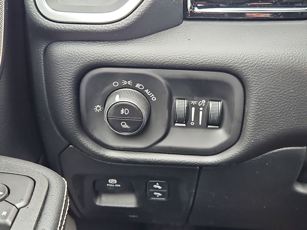 New 2026 Forged Blue Metallic Exterior Paint RAM Laramie image 18