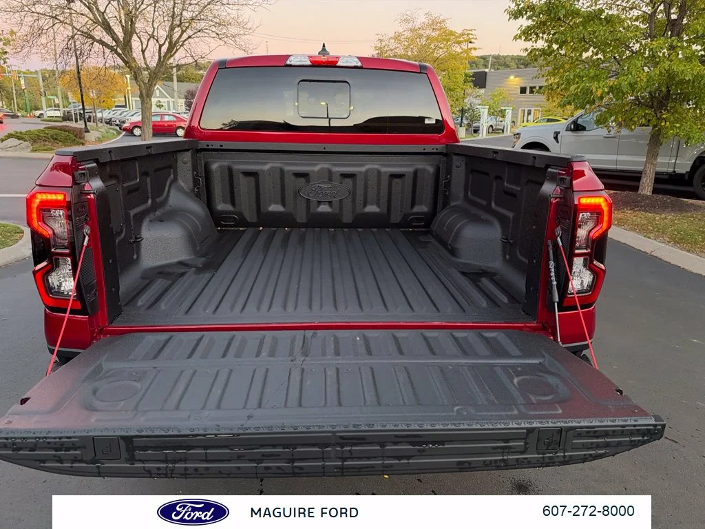 New 2026 Ruby Red Metallic Tinted Clearcoat Ford XLT image 10