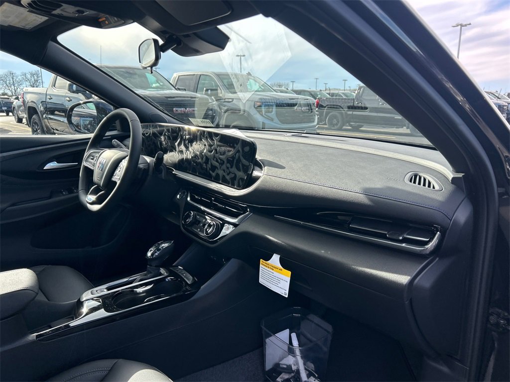 2026 BUICK ENVISTA - Image 32