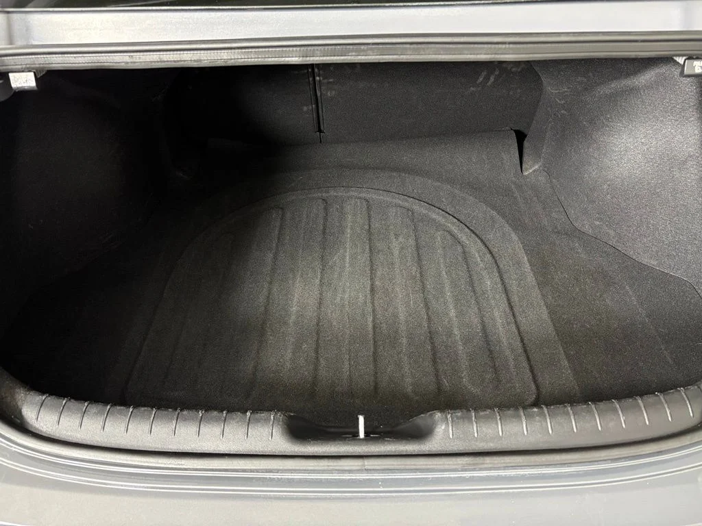 Used 2025 Gray Hyundai Limited image 40