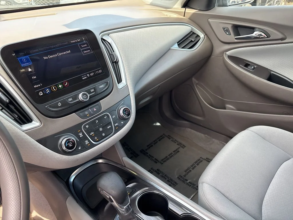 Used 2024 Gray Chevrolet LT image 20