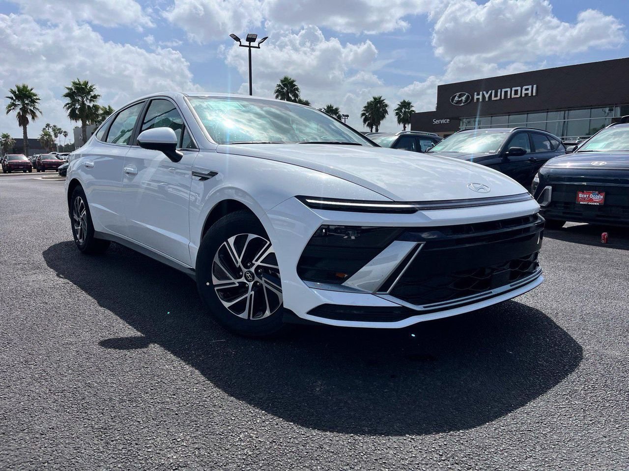 New 2026 White Hyundai Blue image 1